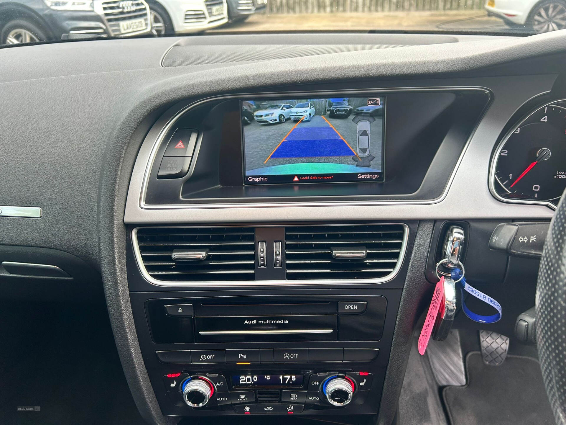 Car Thumbnail 16