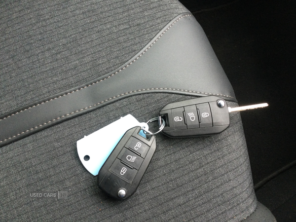 Peugeot 3008 DIESEL ESTATE in Derry / Londonderry