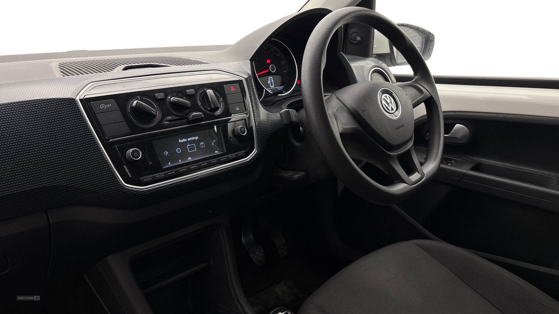Car Thumbnail 5