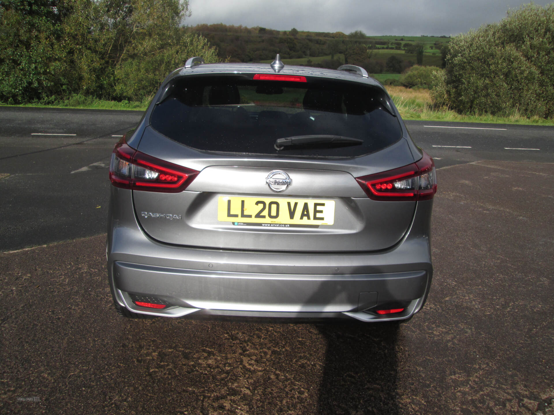Car Thumbnail 5
