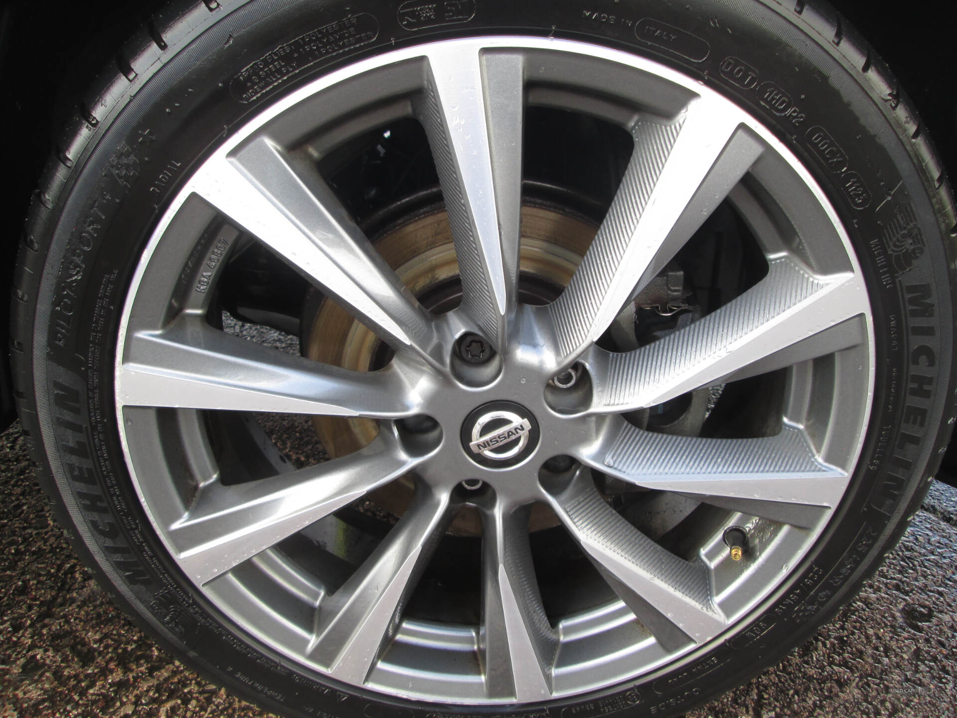 Car Thumbnail 6