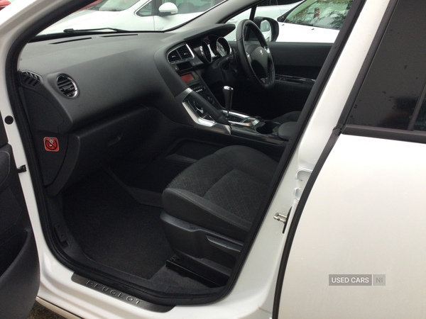 Peugeot 3008 DIESEL ESTATE in Derry / Londonderry