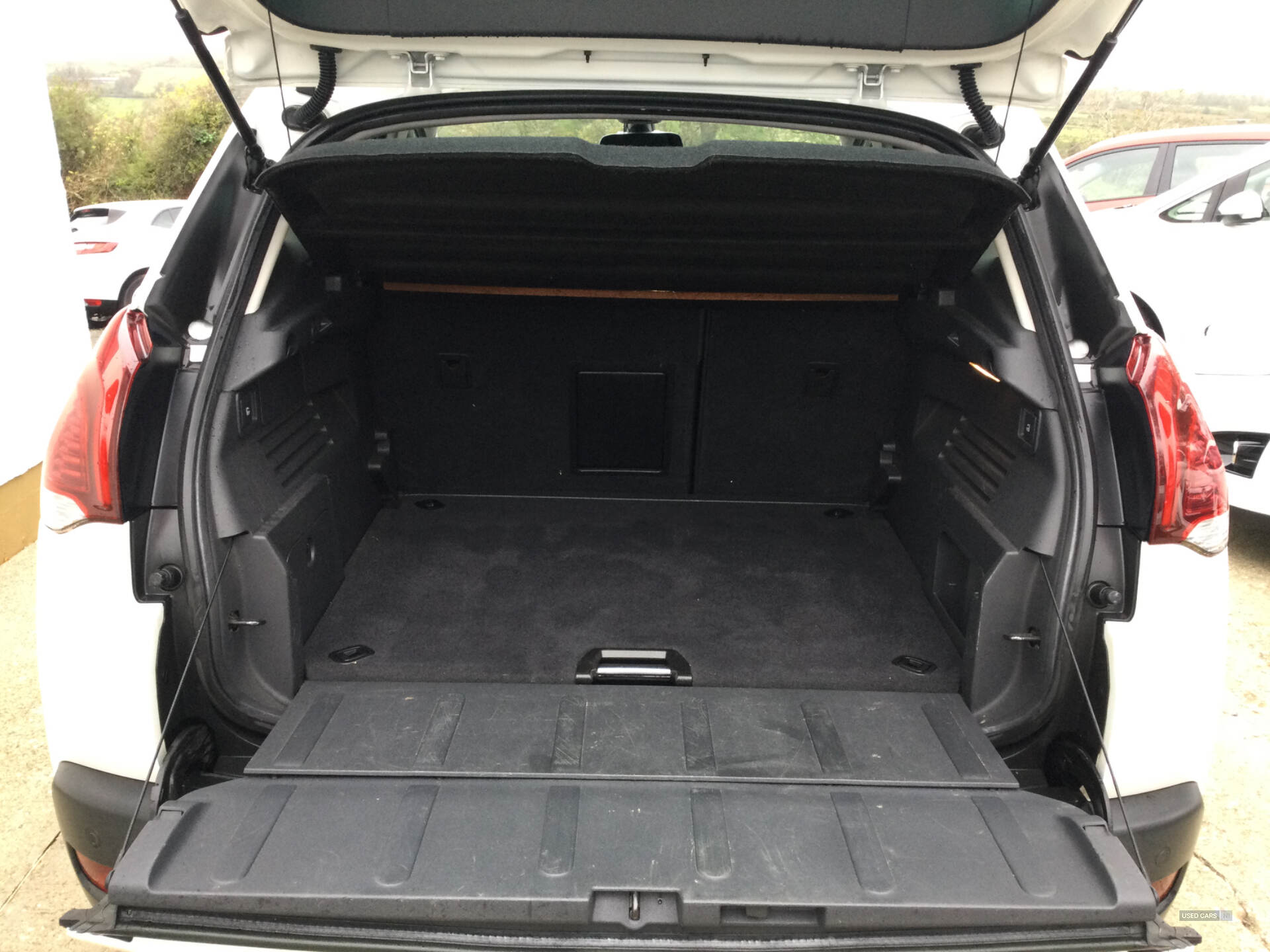 Peugeot 3008 DIESEL ESTATE in Derry / Londonderry