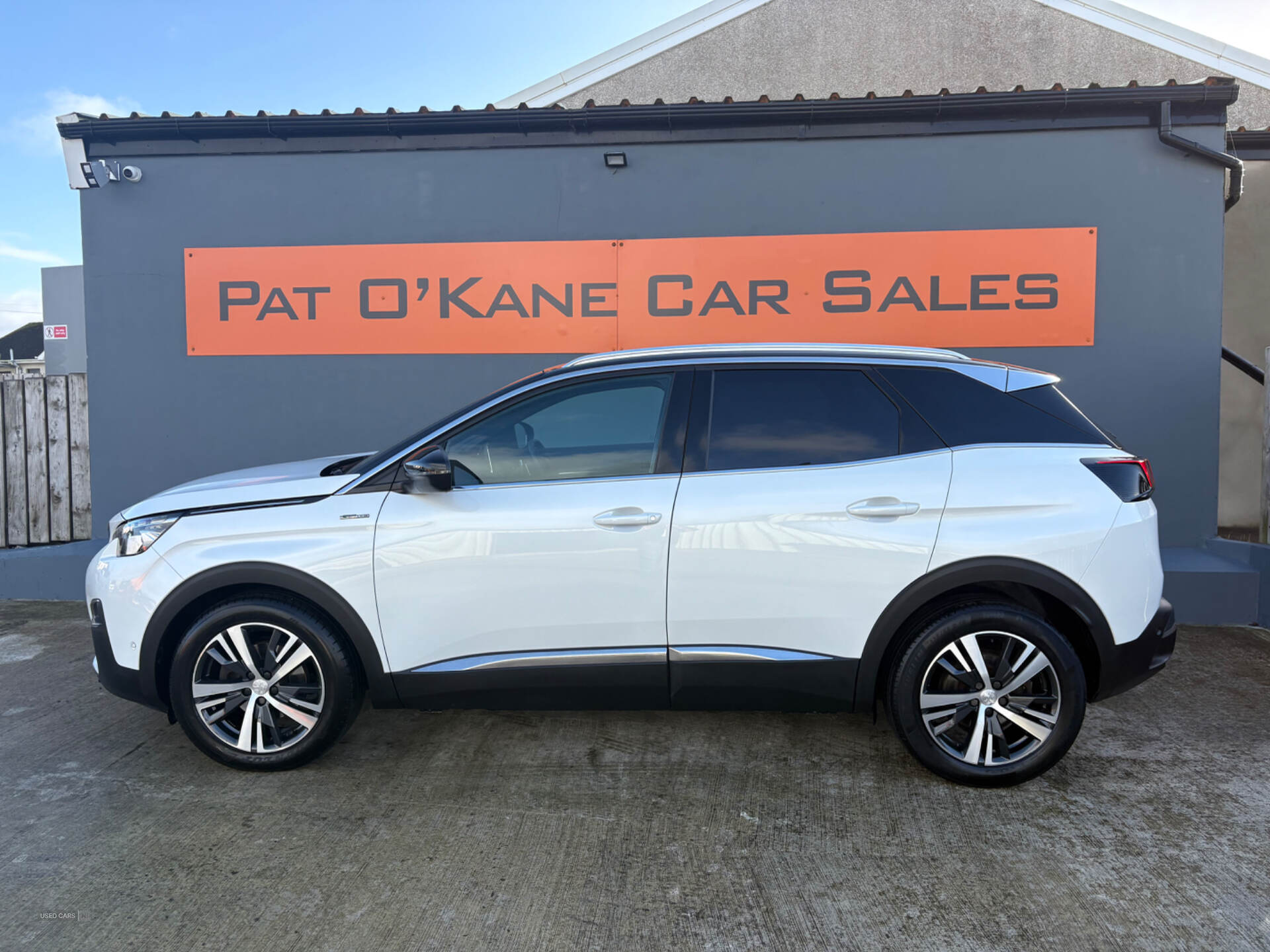 Peugeot 3008 DIESEL ESTATE in Derry / Londonderry