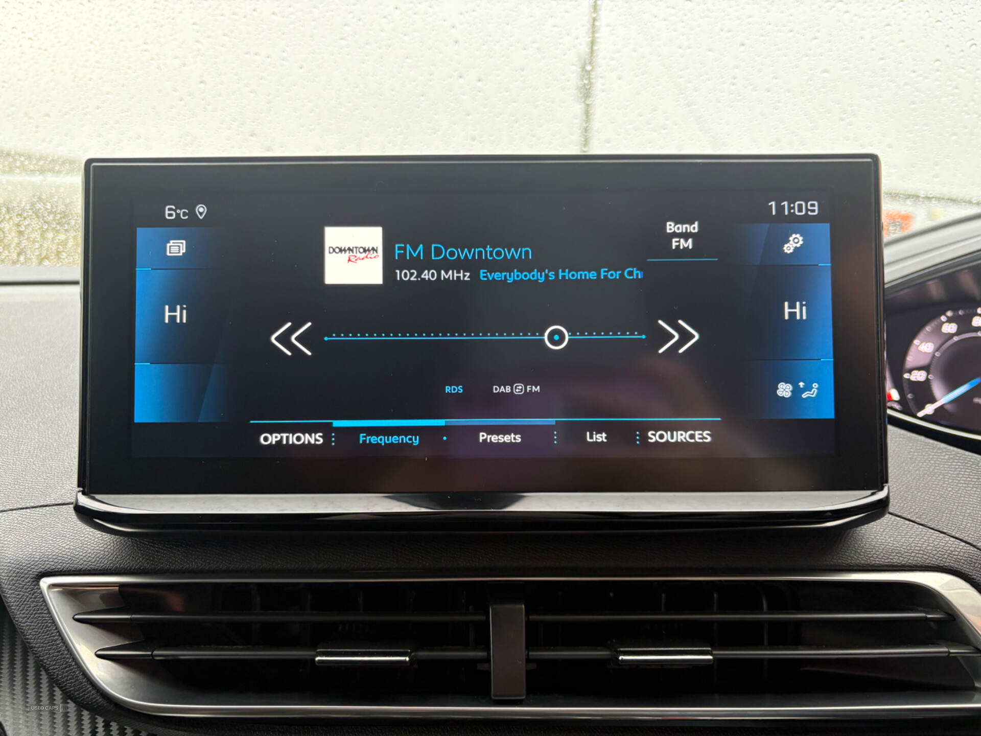 Peugeot 5008 5dr in Derry / Londonderry