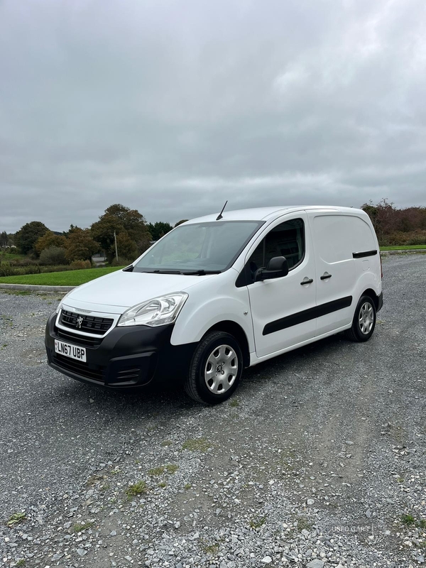 Peugeot Partner L1 DIESEL in Down