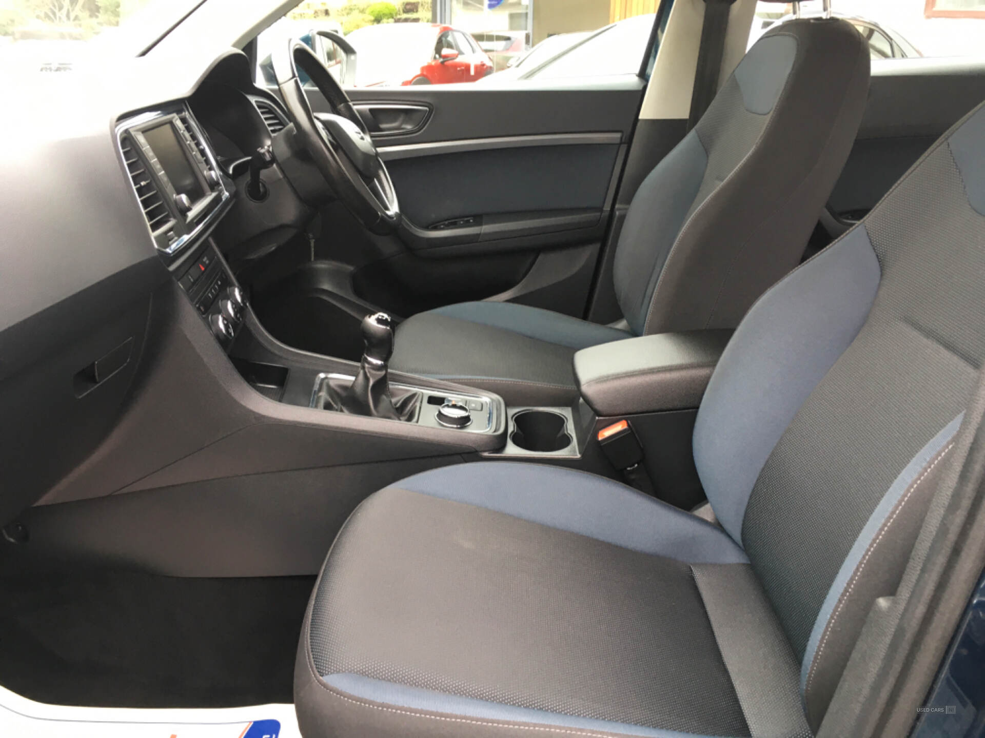 Car Thumbnail 12