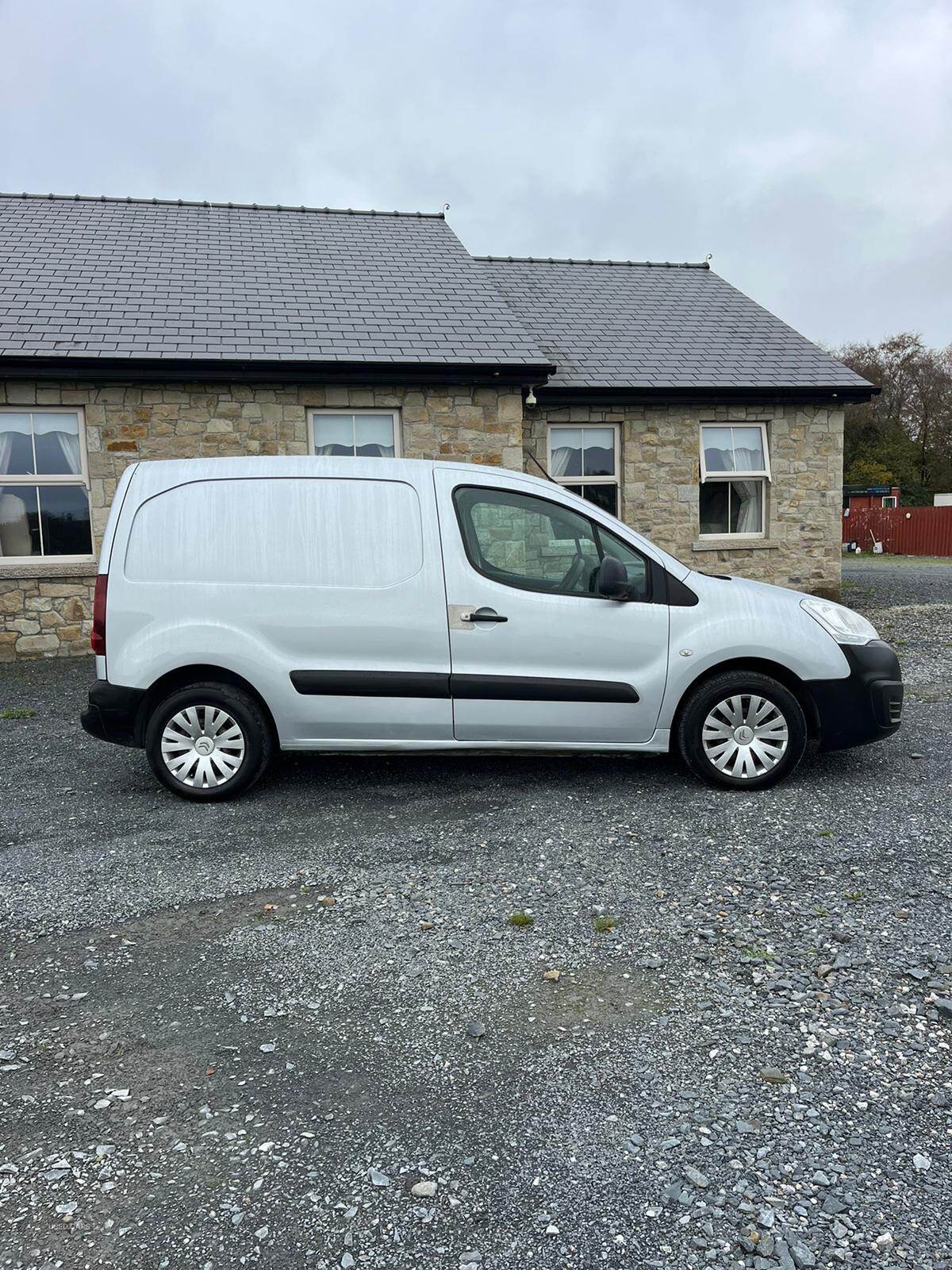 Citroen Berlingo L1 DIESEL in Down