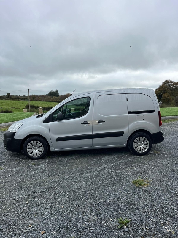 Citroen Berlingo L1 DIESEL in Down