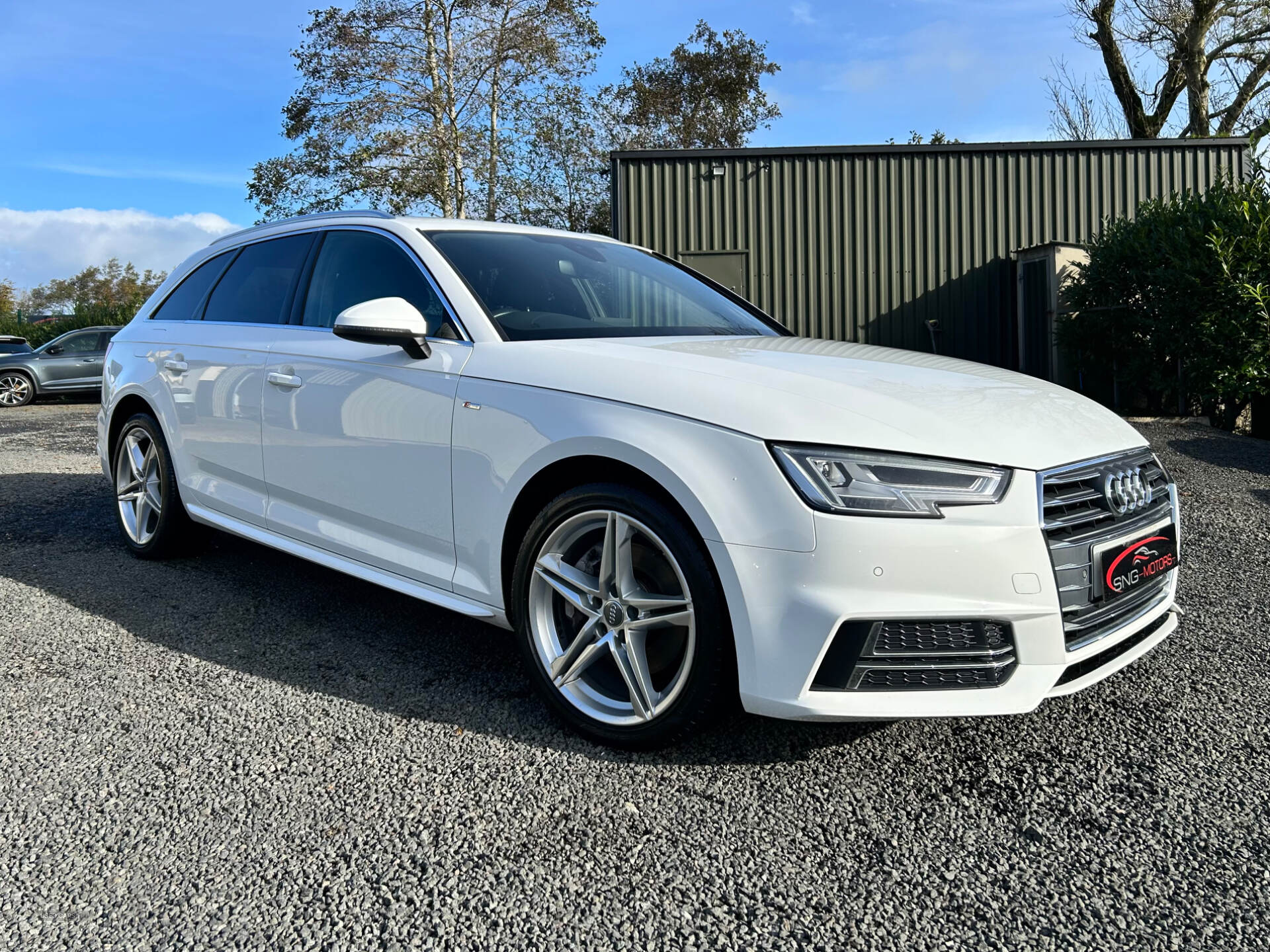 Audi A4 DIESEL AVANT in Antrim