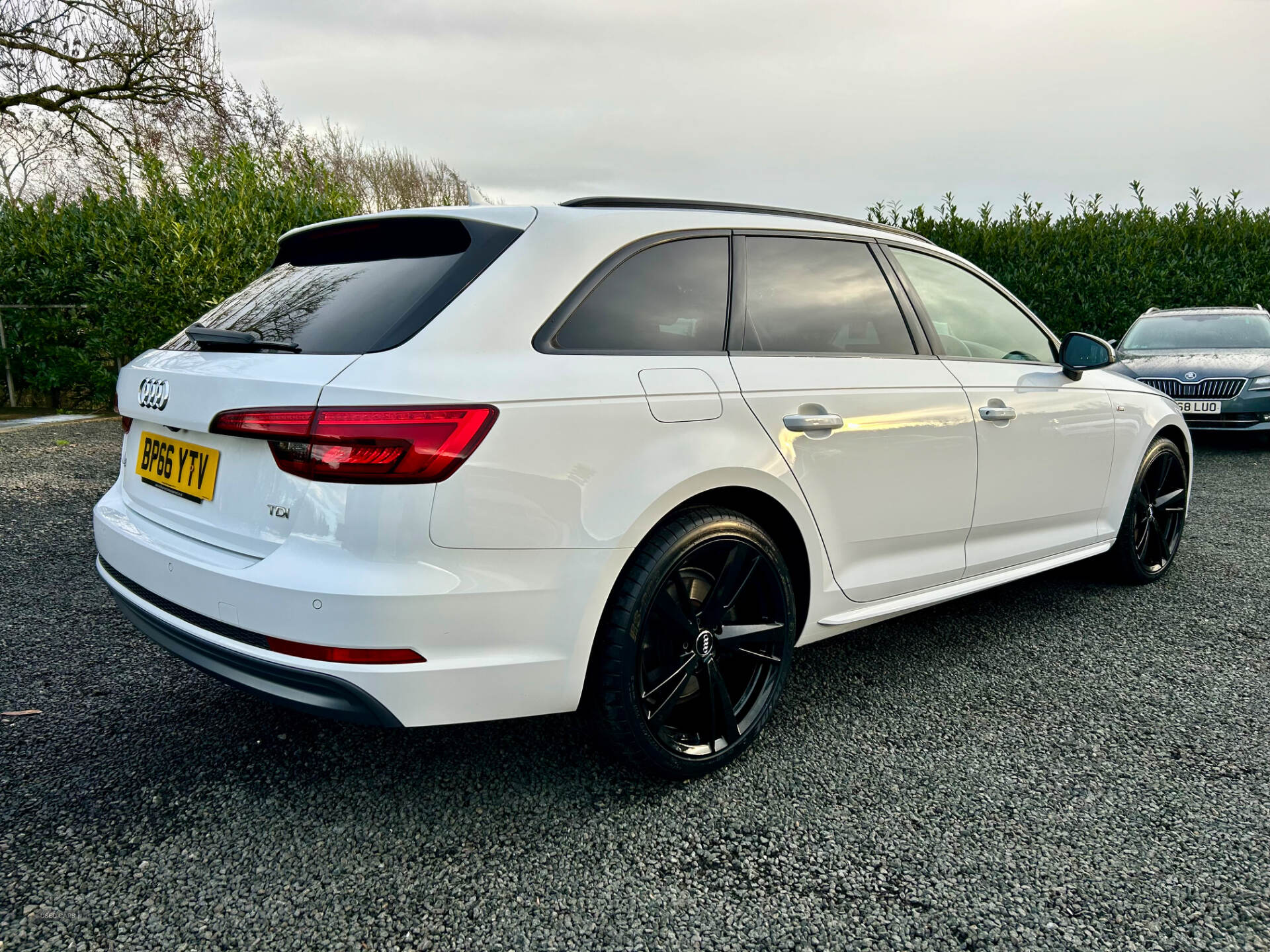 Audi A4 DIESEL AVANT in Antrim