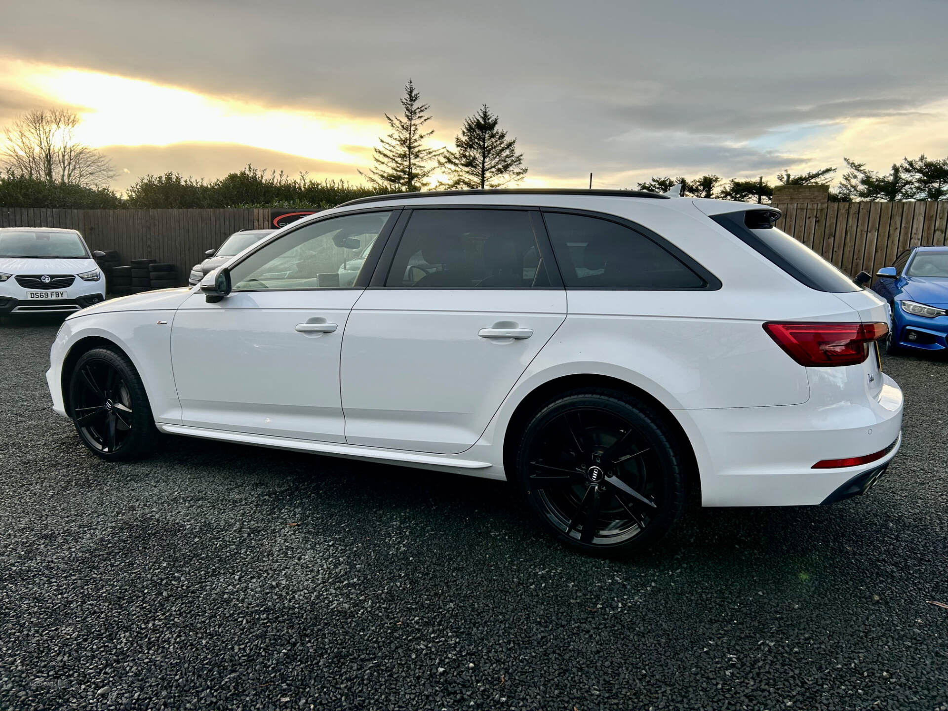 Audi A4 DIESEL AVANT in Antrim
