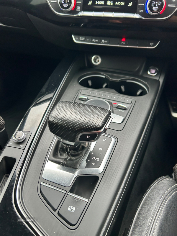 Audi A4 DIESEL AVANT in Antrim