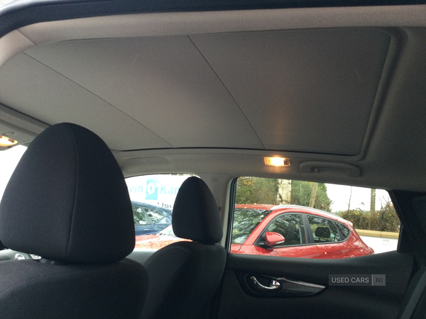 Nissan Qashqai DIESEL HATCHBACK in Derry / Londonderry