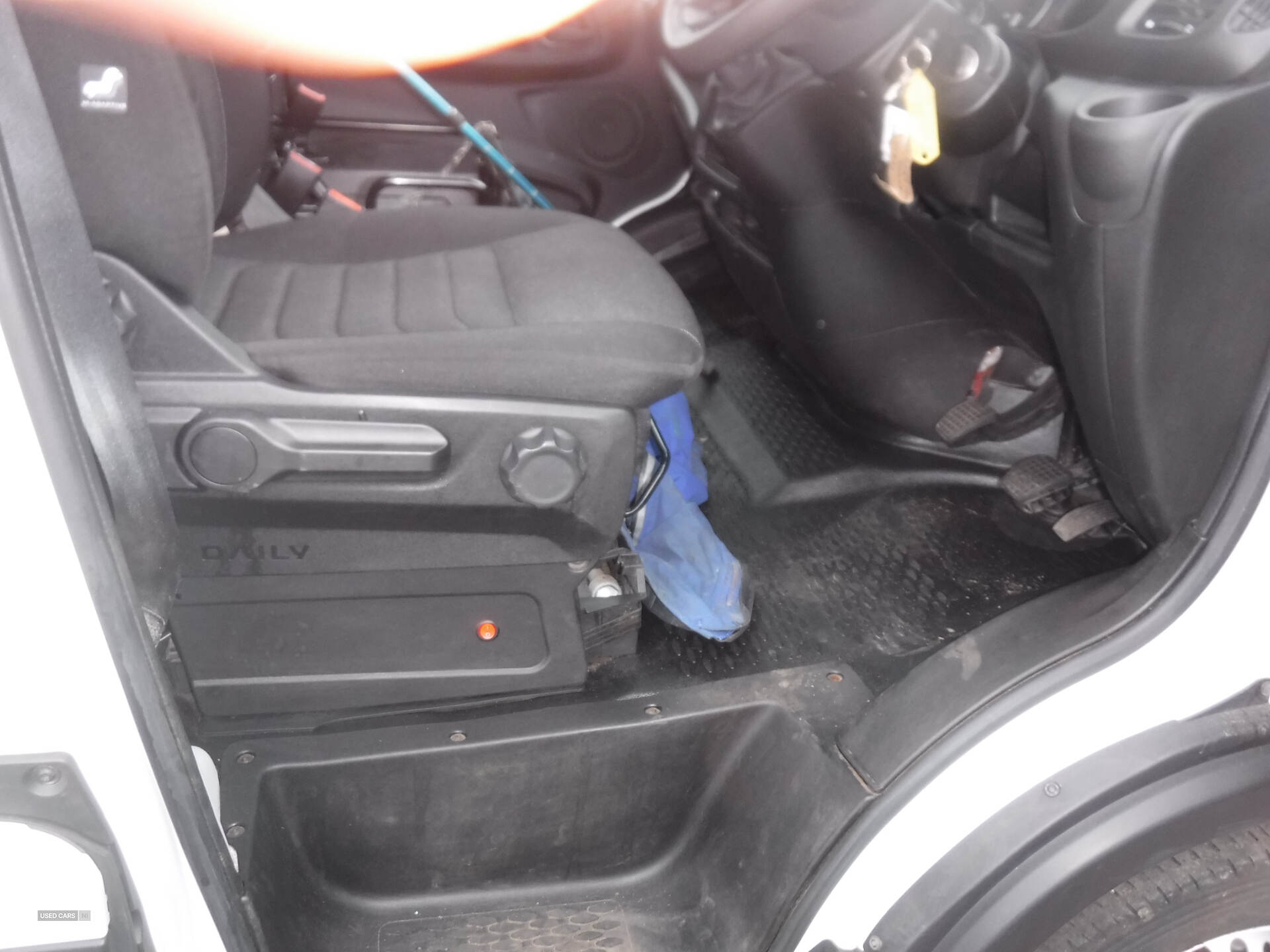 Iveco Daily 35S14 DIESEL in Down