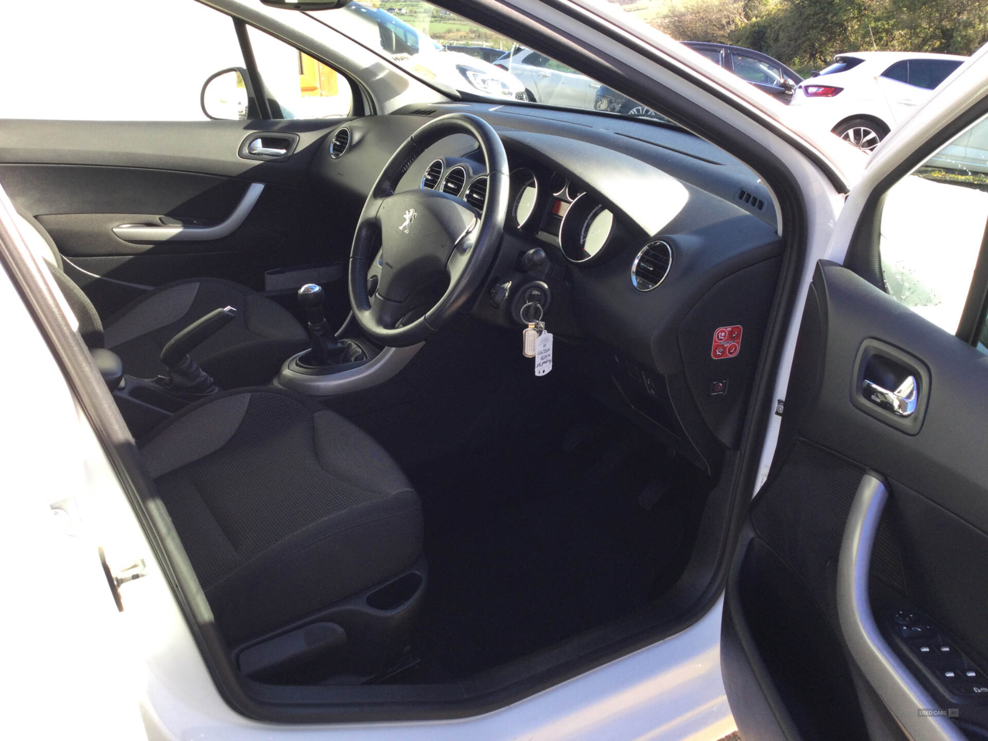 Peugeot 308 HATCHBACK in Derry / Londonderry