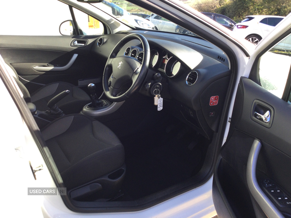 Peugeot 308 HATCHBACK in Derry / Londonderry