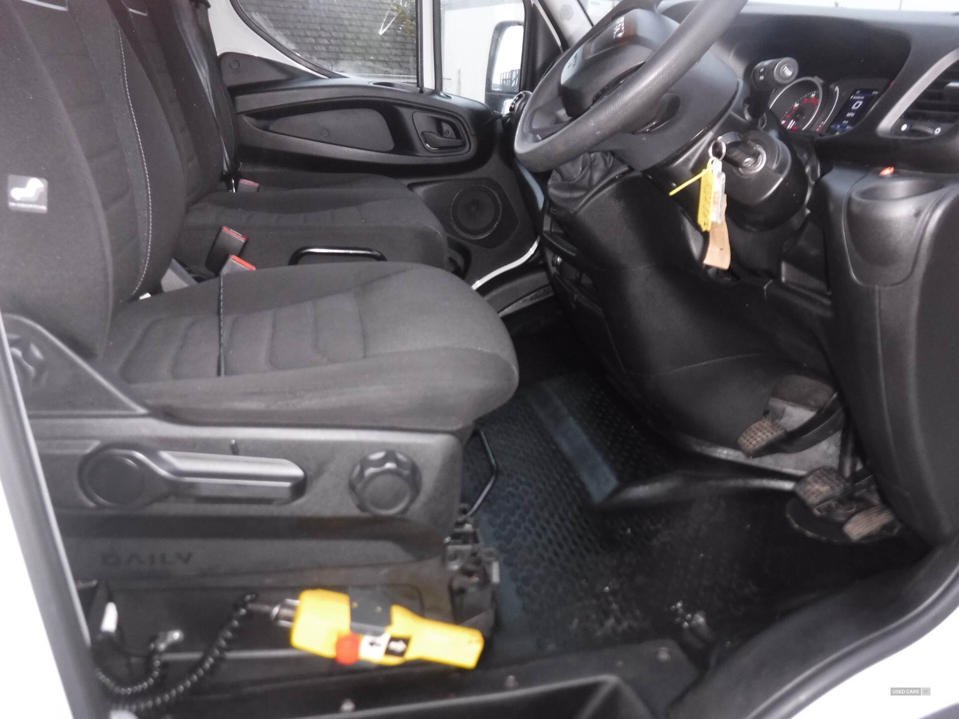 Iveco Daily 35C14 DIESEL in Down