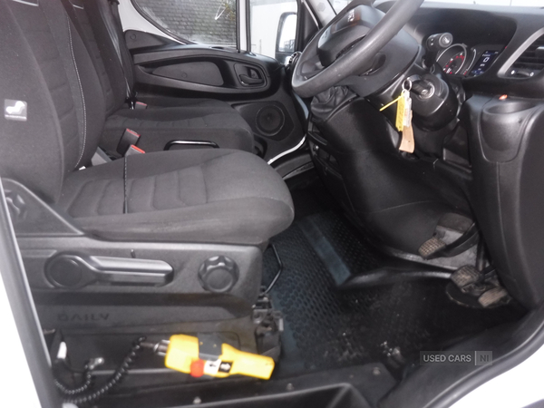 Iveco Daily 35C14 DIESEL in Down