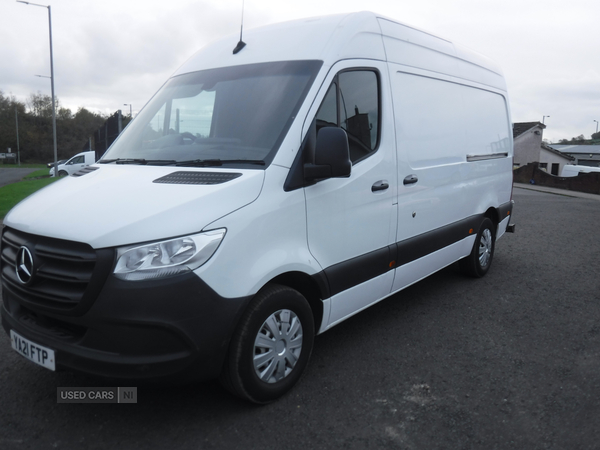 Mercedes Sprinter 315CDI L2 DIESEL RWD in Down