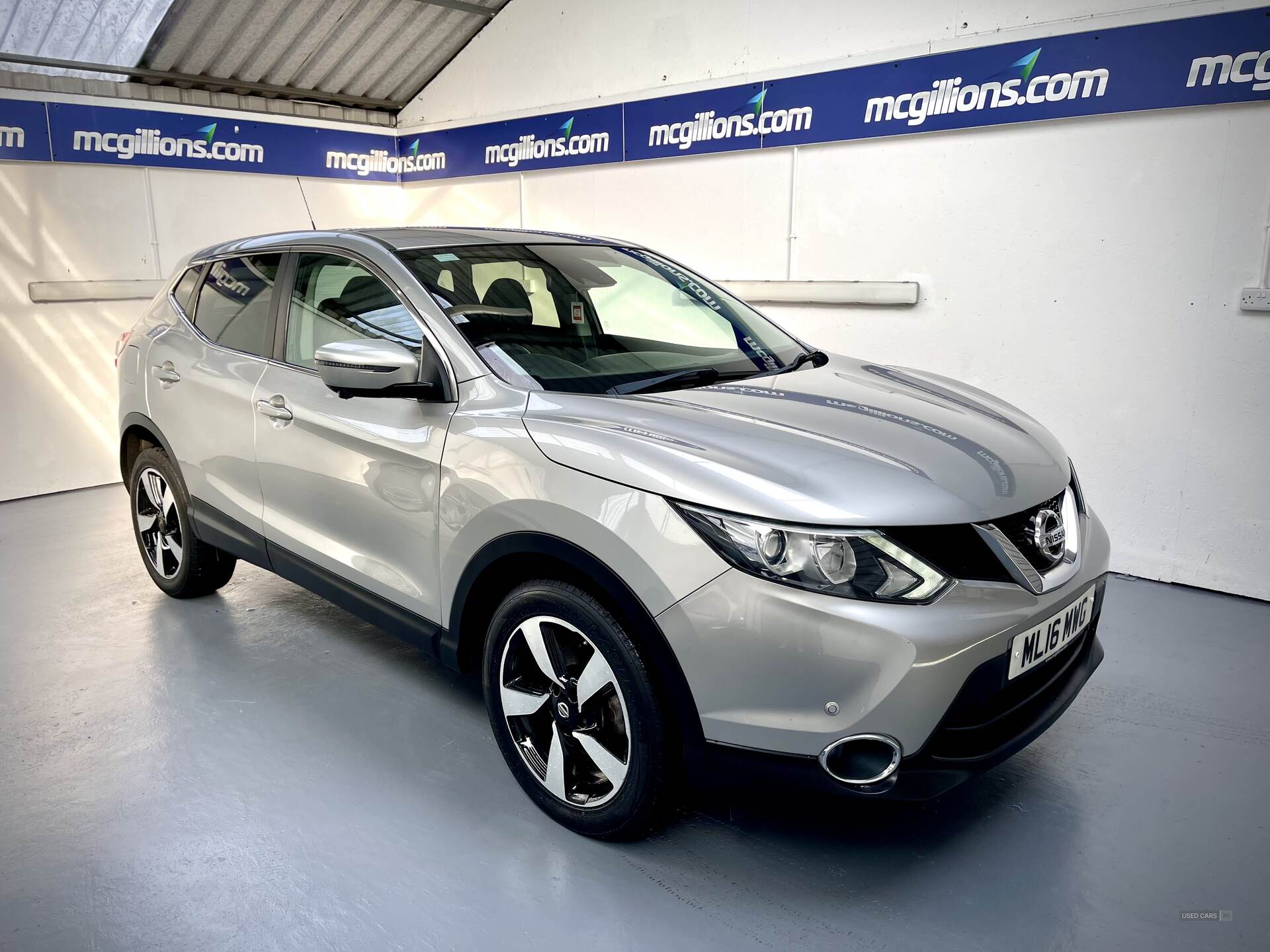 Apr 2016 Nissan Qashqai 1.5 dCi N-Connecta 5dr
