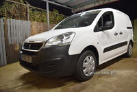 Peugeot Partner 850 1.6 BlueHDi 100 Professional Van [non SS] in Armagh