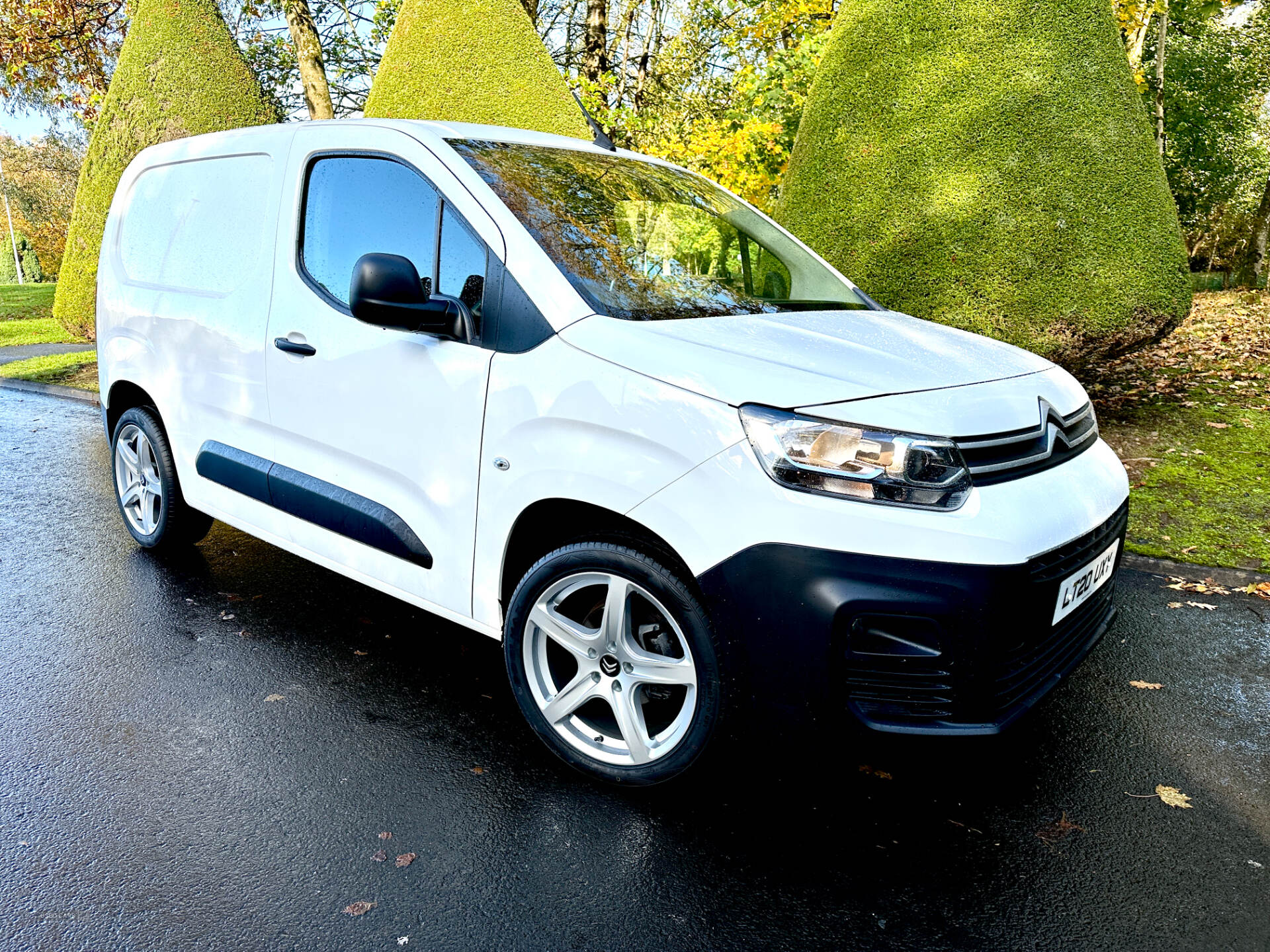 Jun 2020 Citroen Berlingo 1.5 BlueHDi 650Kg Enterprise 75ps [Start stop]