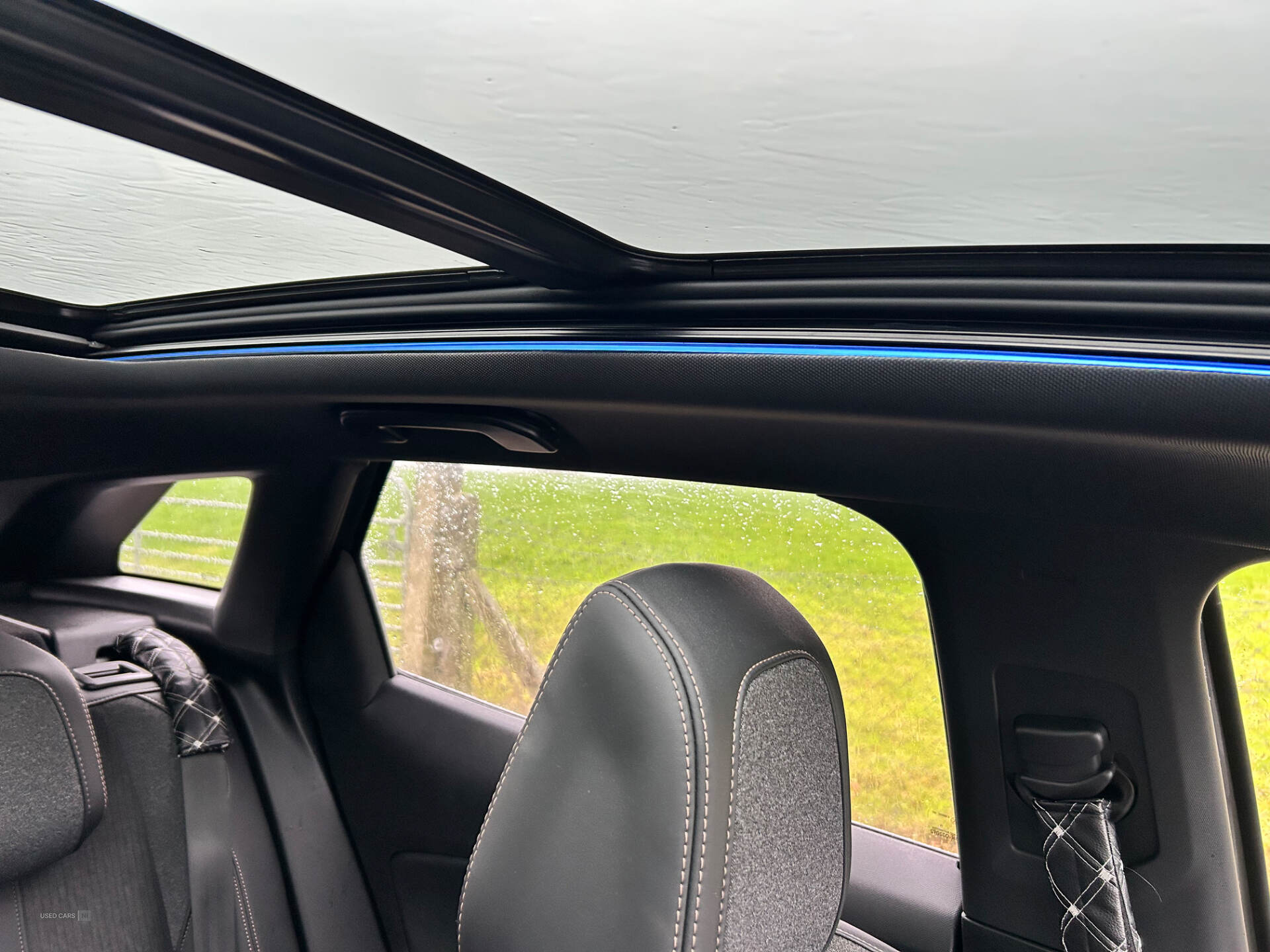 Peugeot 3008 DIESEL ESTATE in Antrim