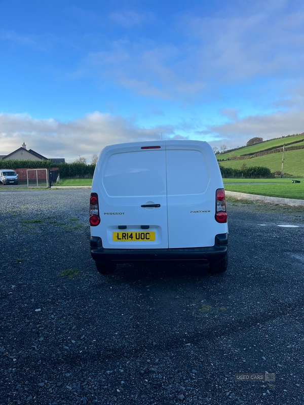 Peugeot Partner L1 DIESEL in Down