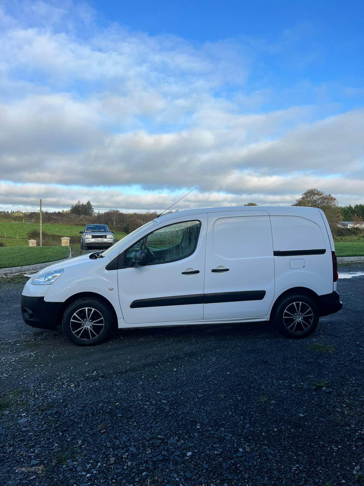 Peugeot Partner L1 DIESEL in Down