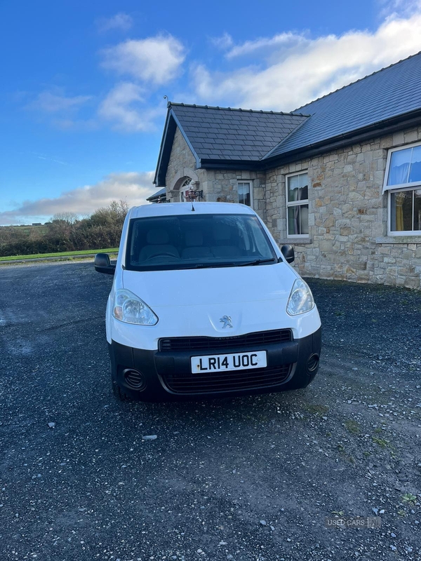 Peugeot Partner L1 DIESEL in Down