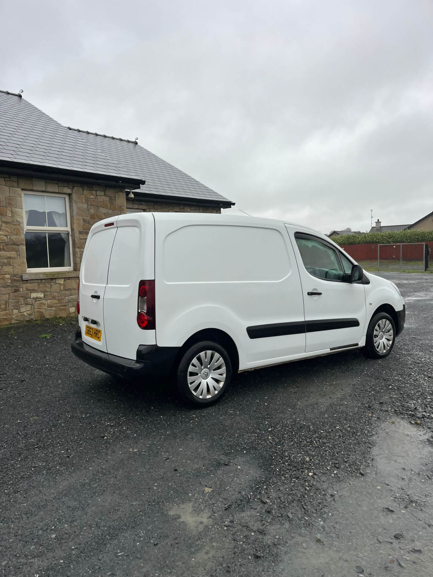 Citroen Berlingo L1 DIESEL in Down