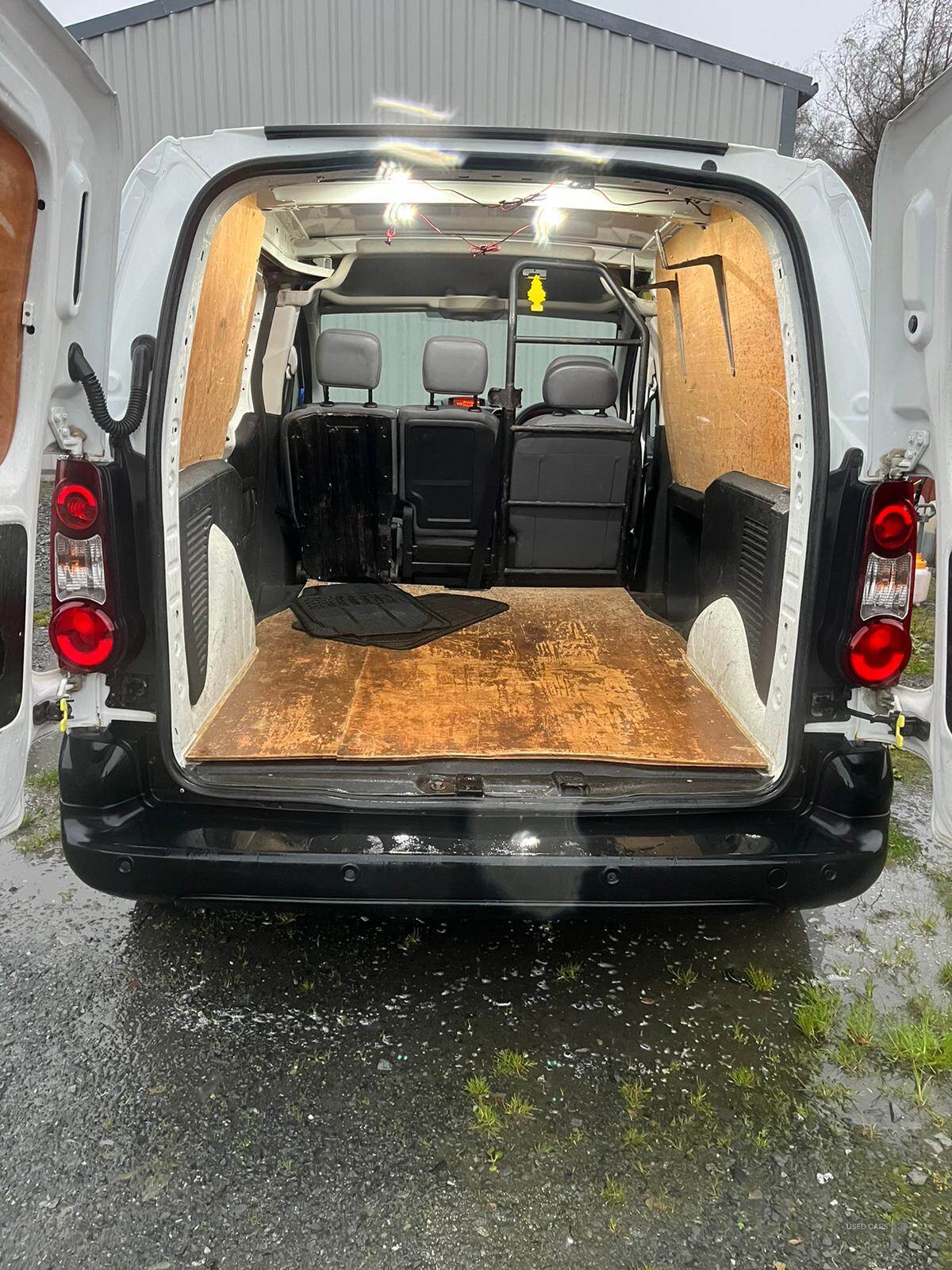 Citroen Berlingo L1 DIESEL in Down