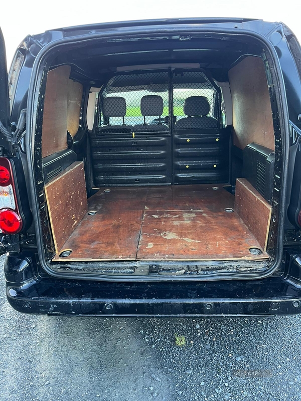 Citroen Berlingo L1 DIESEL in Down