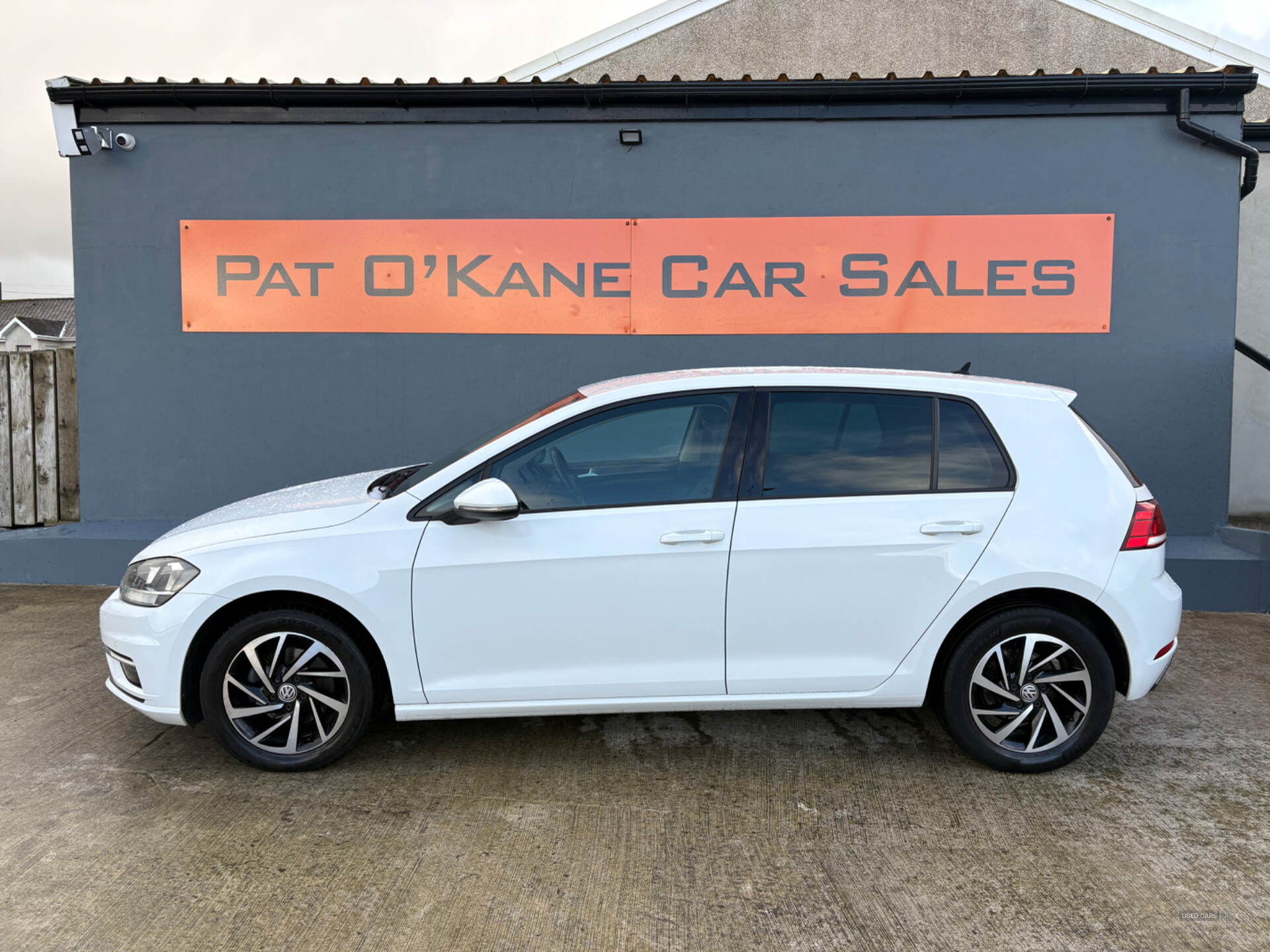 Volkswagen Golf DIESEL HATCHBACK in Derry / Londonderry