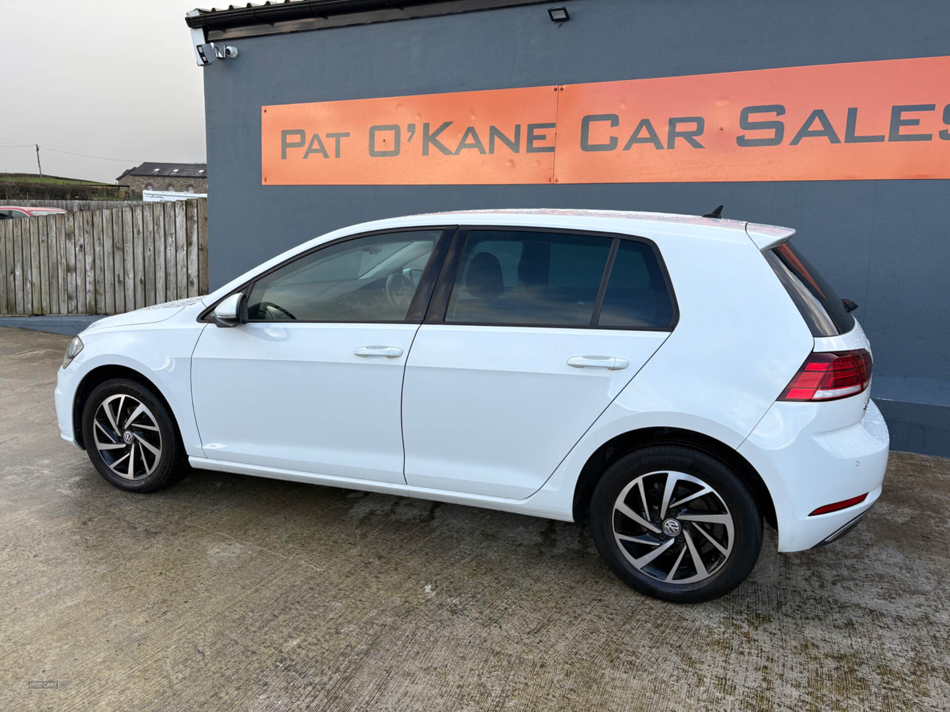 Volkswagen Golf DIESEL HATCHBACK in Derry / Londonderry