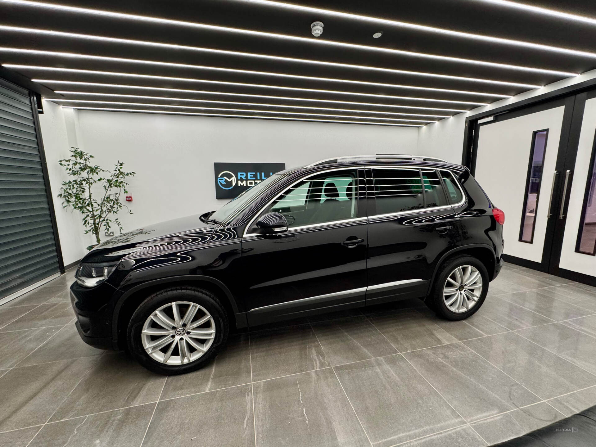 Volkswagen Tiguan DIESEL ESTATE in Derry / Londonderry