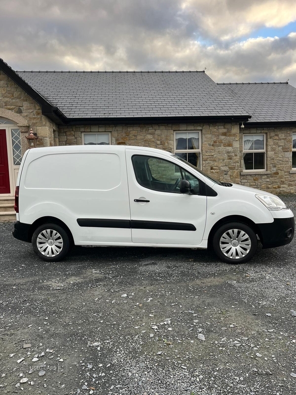 Citroen Berlingo L1 DIESEL in Down