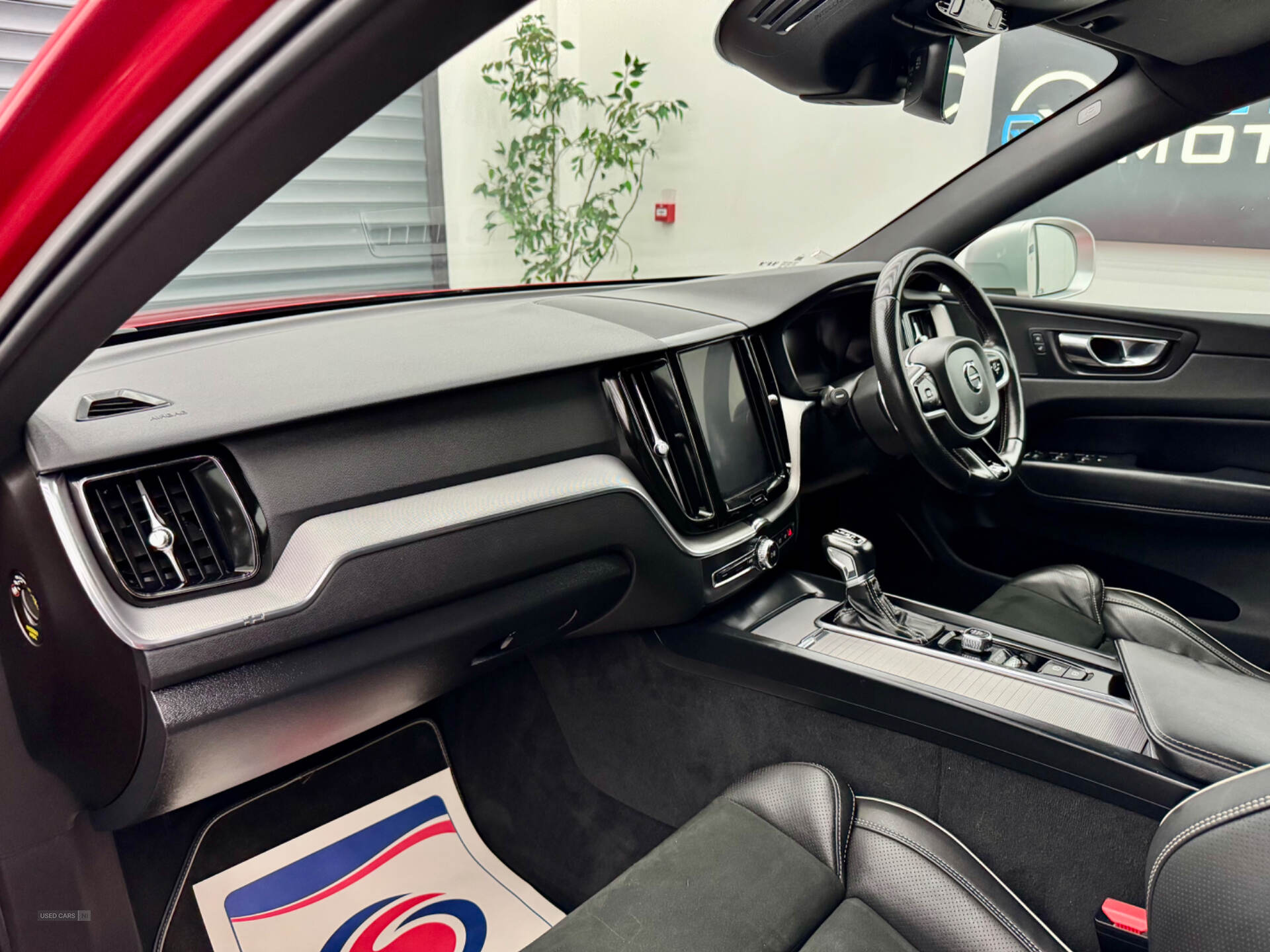 Volvo XC60 DIESEL ESTATE in Derry / Londonderry