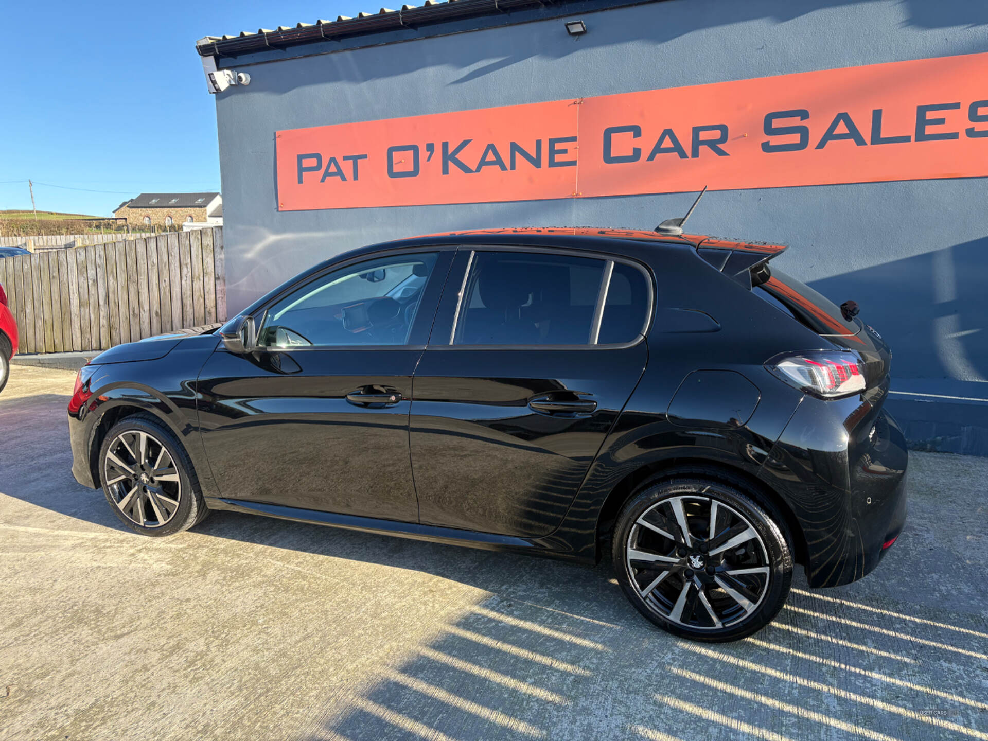 Peugeot 208 HATCHBACK in Derry / Londonderry