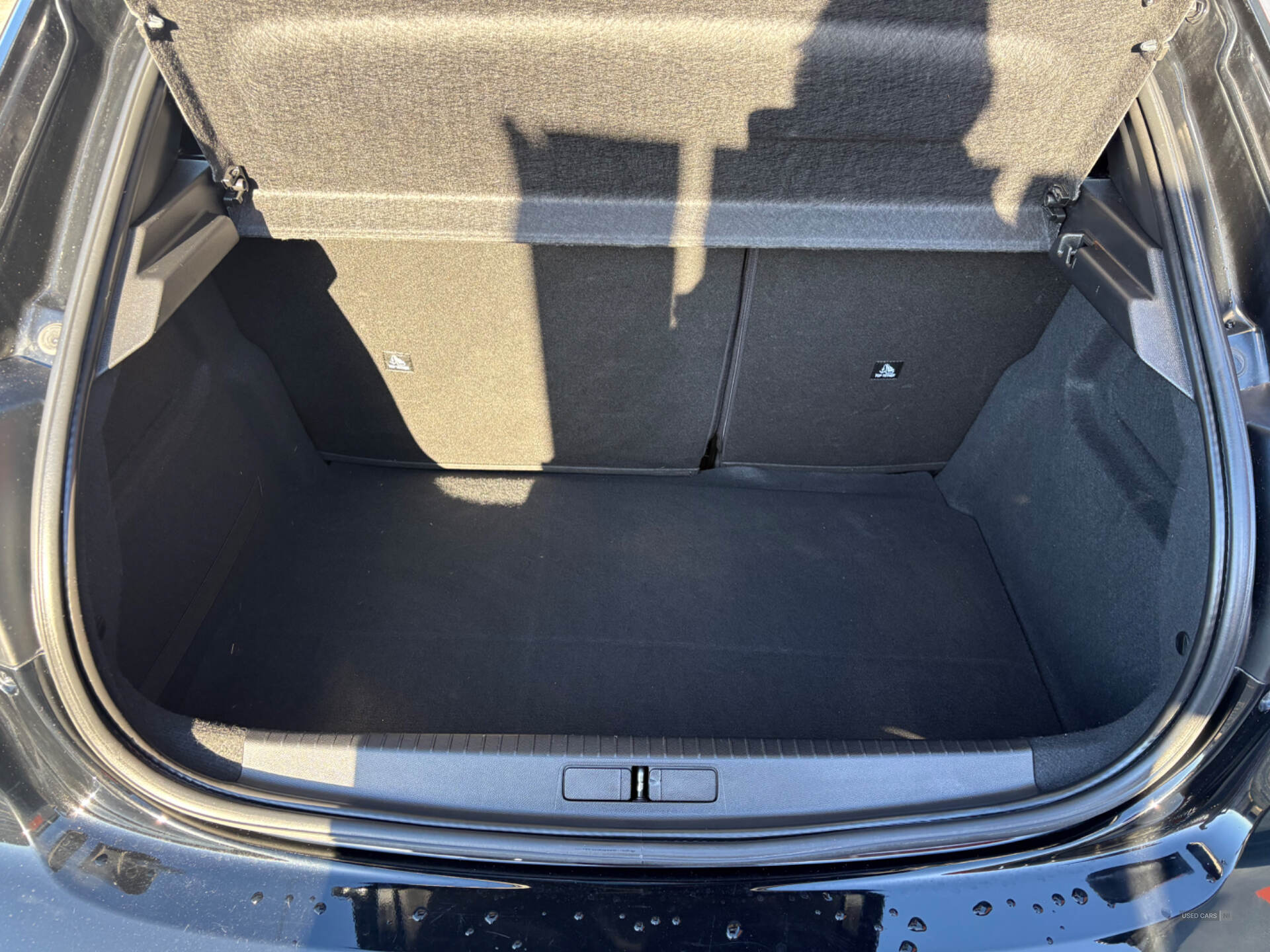 Peugeot 208 HATCHBACK in Derry / Londonderry