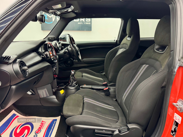 MINI Hatch in Derry / Londonderry