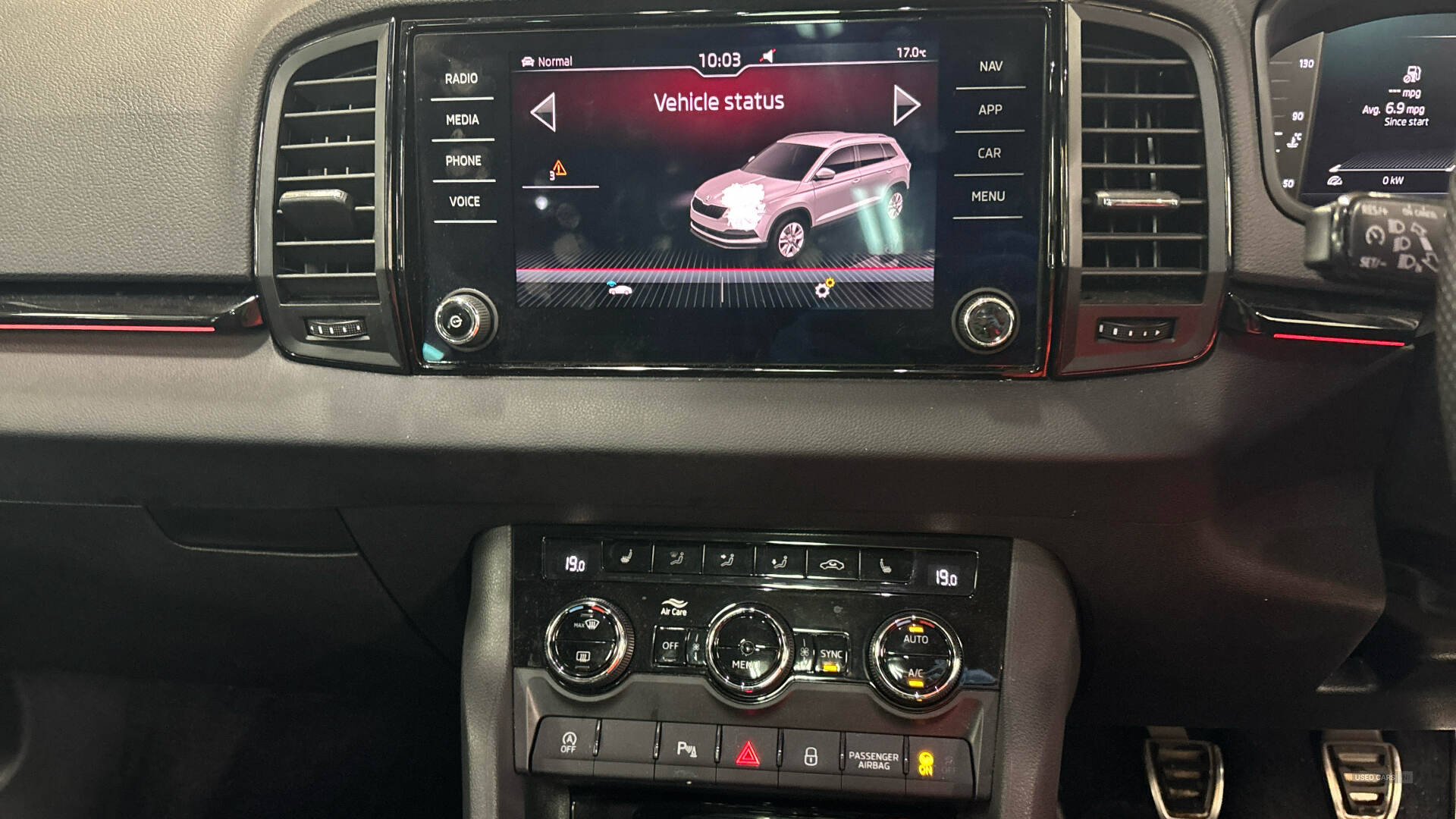 Skoda Karoq ESTATE in Derry / Londonderry