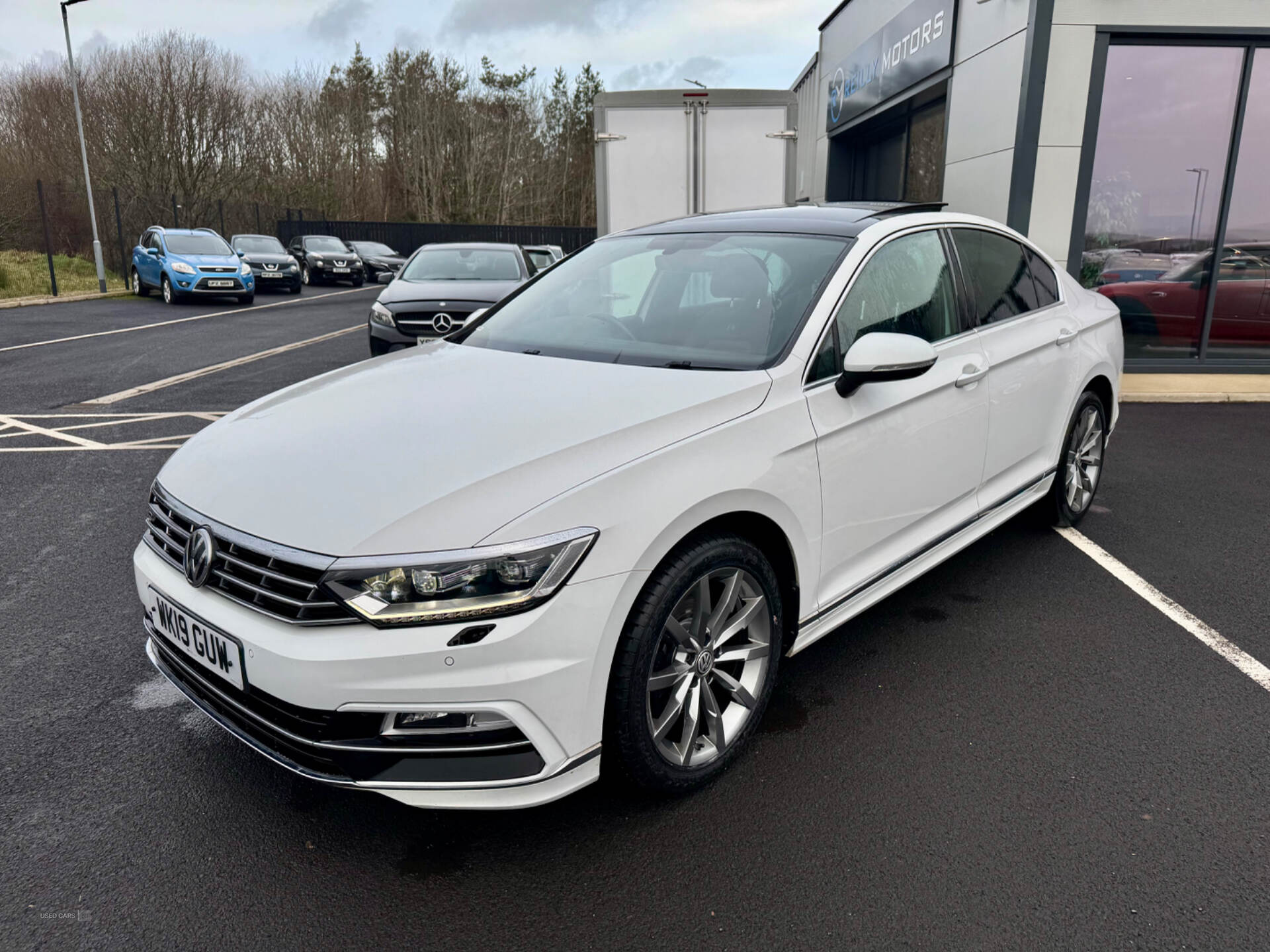Volkswagen Passat DIESEL SALOON in Derry / Londonderry