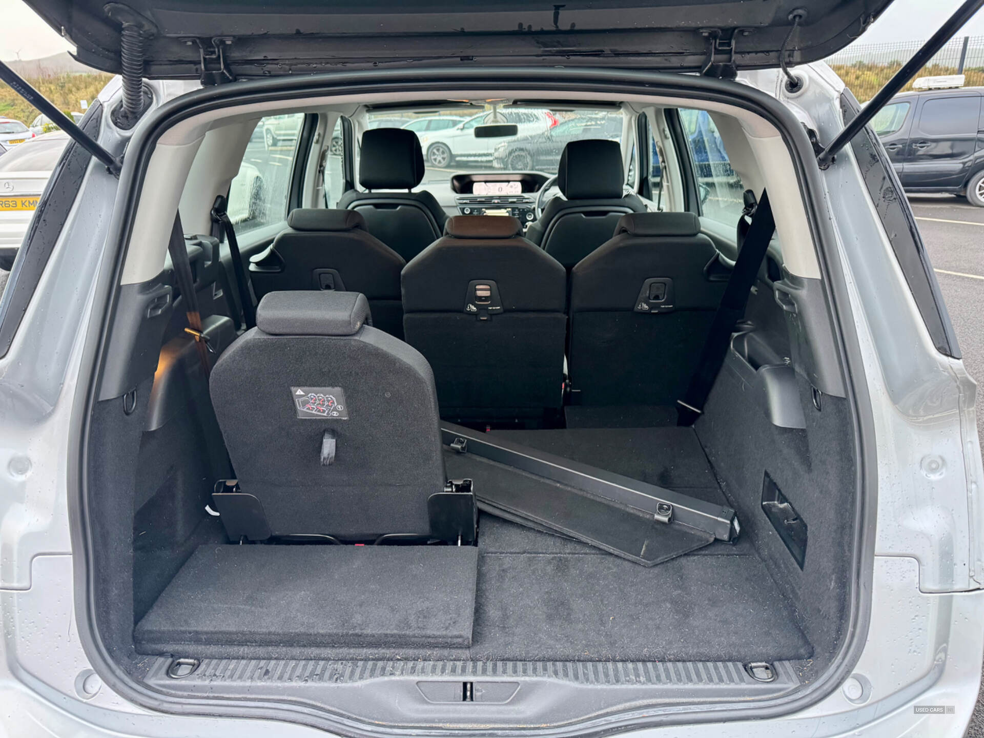 Citroen Grand C4 Picasso DIESEL ESTATE in Derry / Londonderry