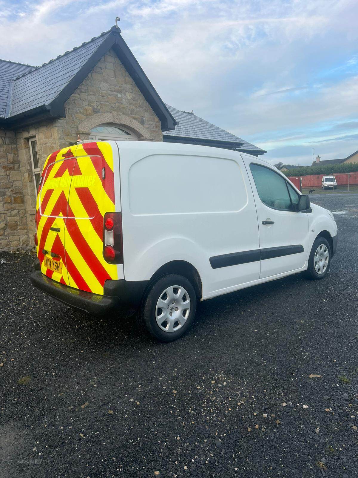 Peugeot Partner L1 DIESEL in Down