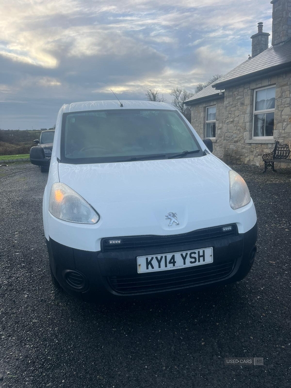 Peugeot Partner L1 DIESEL in Down