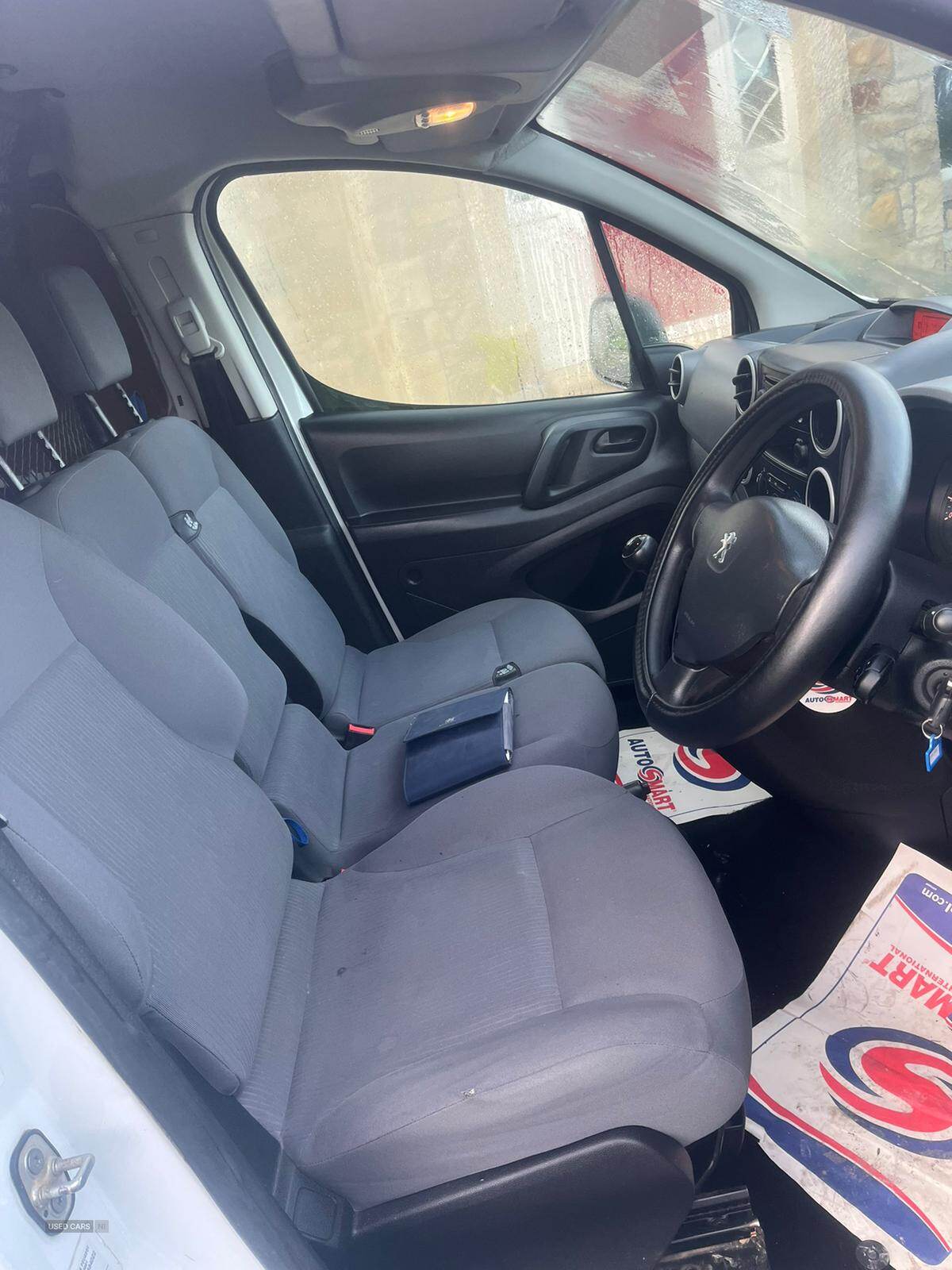 Peugeot Partner L1 DIESEL in Down