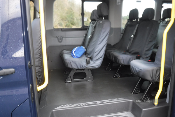 Ford Transit 460 L4 MINIBUS DIESEL RWD in Down