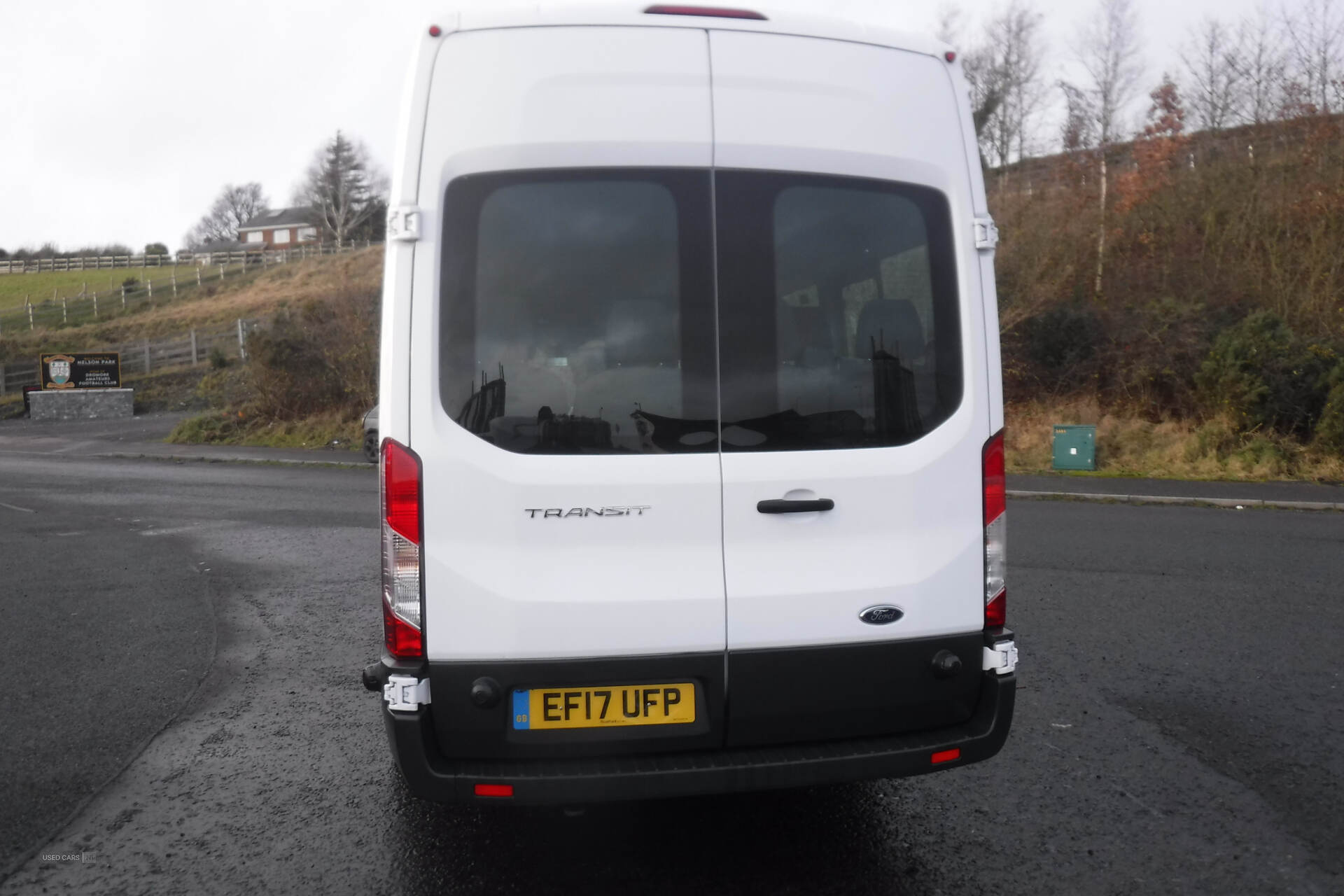 Ford Transit 460 L4 MINIBUS DIESEL RWD in Down